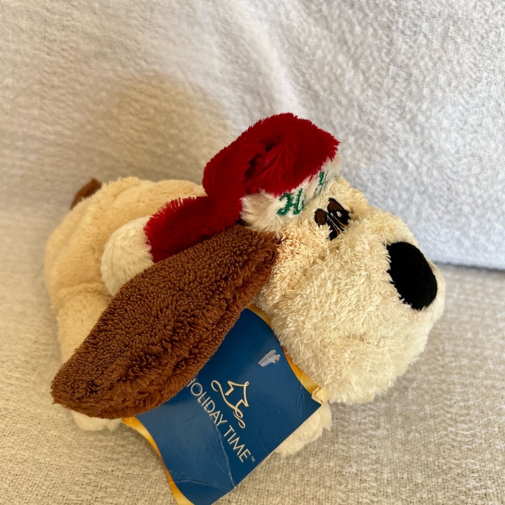 Holiday Christmas Time Festive Dog Basset Hound Kids Toy - Red, Cream, and Brown